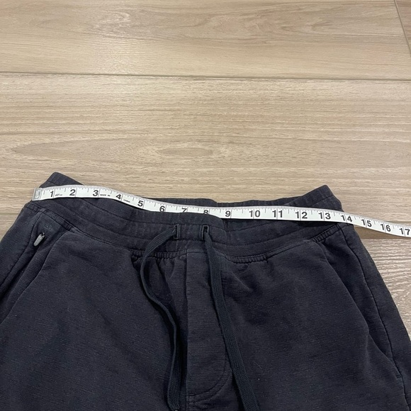 Lululemon Jogger Pant Men’s M Black Tapered Leg Sweatpants Drawstring Waist - Picture 2 of 7